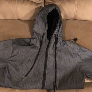 Highly reflective windbreaker